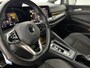 Volkswagen Golf Variant 1.5 eTSI R-Line | Virtual | Sfeer | H/K | IQ-Lights | Camera | Cruise | Carplay | Parkeersens. | NAP
