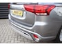 Mitsubishi Outlander 2.4 PHEV Instyle Opendak, Adaptive cruise