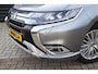 Mitsubishi Outlander 2.4 PHEV Instyle Opendak, Adaptive cruise