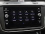 Volkswagen Tiguan Allspace 1.4 TSi 150 Pk Automaat Highline Business R 7 Pers | Trekhaak | Carplay | Panoramadak | Virtual Cockpit | Adaptive Cruise | Stoel verwarming |19 Inch