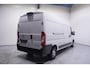 Opel Movano 2.2D 140 pk L3H2 Airco ECC, Navi, Camera Laadruimte Pakket, PDC achter, 3-Zits