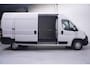 Opel Movano 2.2D 140 pk L3H2 Airco ECC, Navi, Camera Laadruimte Pakket, PDC achter, 3-Zits
