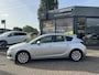 Opel Astra 1.4 Turbo Cosmo Rijklaar incl. beurt en 6 maanden garantie | Camera | LM | PDC | Navigatie | Trekhaak | Geheel dealer onderhouden bij ons!