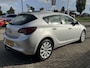 Opel Astra 1.4 Turbo Cosmo Rijklaar incl. beurt en 6 maanden garantie | Camera | LM | PDC | Navigatie | Trekhaak | Geheel dealer onderhouden bij ons!