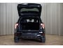 Lynk & Co 01 1.5 | Zwart | Zwarte hemel | Infinity Sound | Panoramadak | Adaptive Cruise | Memory Seat | Apple Carplay