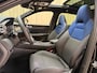 Lynk & Co 01 1.5 | Zwart | Zwarte hemel | Infinity Sound | Panoramadak | Adaptive Cruise | Memory Seat | Apple Carplay