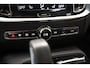 Volvo V60 2.0 T6 Techarge AWD Inscription Expression [ Trekhaak Carplay Navi Clima ]