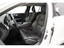 Volvo V60 2.0 T6 Techarge AWD Inscription Expression [ Trekhaak Carplay Navi Clima ]