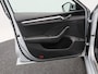 Skoda Octavia Combi 1.4 TSi iV 204 Pk PHEV Business Edition | Stoel/Stuurverwarming | Trekhaak | Navigatie | 18 Inch | 92.394 Km !!