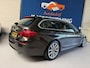 BMW 5-Serie Touring 535xd High Executive automaat / panoramadak/ leder/head-up/ boekjes/2 sleutels/ APK 09/2027 / NAP 239924 km.