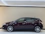 Lancia Delta 1.4-16V Oro, 120Pk, 2009, Origineel Nederlands, Parkeersensoren, 18" velgen, Cruise control, Climate control, LED dagrijverlichting,