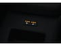 Volvo XC60 2.0 T8 Plug-in hybrid AWD Plus Black Edition | Panoramadak | HUD | 360 Camera | Volvo XC60 2.0 T8 Plug-in Hybrid AWD Black Edition met 2.0 viercilinder plug-in hybride aandrijflijn en 455 PK, voorzien van panoramadak head up display