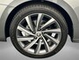 Skoda Octavia Combi Business Edition Plus 1.0 eTSI 110pk DSG Automaat Adaptive cruise control, Navigatie, Parkeersensoren, App connect, Stoelverwarming, LED koplampen