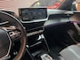 Peugeot 2008 1.2 Hybrid 145 GT // ADAPT. CRUISE // DODEHOEK // 360 CAMERA+SENSOREN // KEYLESS // SFEERVERLICHTING //