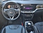 Kia Niro EV e-Niro ExecutiveLine 64 kWh | Leder | Stoelventilatie | JBL | Schuifdak | All-Seasons | tot 10 jaar Garantie! |