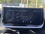 Peugeot 2008 1.2 Hybrid 145 Allure // CRUISE // APPLE CARPLAY-ANDROID AUTO // STOELVERWARMING // CLIMA //