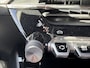 Peugeot 2008 1.2 Hybrid 145 Allure // CRUISE // APPLE CARPLAY-ANDROID AUTO // STOELVERWARMING // CLIMA //