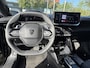 Peugeot 2008 1.2 Hybrid 145 Allure // CRUISE // APPLE CARPLAY-ANDROID AUTO // STOELVERWARMING // CLIMA //