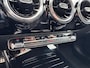 Mercedes-Benz A-klasse 200 AMG Aeropakket Panorama Alcantara Camera ACC origineel Nederlands!