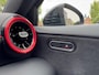 Mercedes-Benz A-klasse 200 AMG Aeropakket Panorama Alcantara Camera ACC origineel Nederlands!