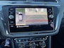 Volkswagen Tiguan 2.0 TDI 4Motion Highline Business R Black Style / Head Up / 360 Camera / Adaptief Demping / 20" Black Style Velg / Afn Trek Haak / CarPlay / Digi Dash / Afn Trekhaak / Privacy Glas / Navigatie / 1e Eigenaar!