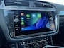 Volkswagen Tiguan 2.0 TDI 4Motion Highline Business R Black Style / Head Up / 360 Camera / Adaptief Demping / 20" Black Style Velg / Afn Trek Haak / CarPlay / Digi Dash / Afn Trekhaak / Privacy Glas / Navigatie / 1e Eigenaar!
