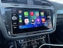 Volkswagen Tiguan 2.0 TDI 4Motion Highline Business R Black Style / Head Up / 360 Camera / Adaptief Demping / 20" Black Style Velg / Afn Trek Haak / CarPlay / Digi Dash / Afn Trekhaak / Privacy Glas / Navigatie / 1e Eigenaar!