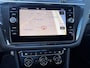 Volkswagen Tiguan 2.0 TDI 4Motion Highline Business R Black Style / Head Up / 360 Camera / Adaptief Demping / 20" Black Style Velg / Afn Trek Haak / CarPlay / Digi Dash / Afn Trekhaak / Privacy Glas / Navigatie / 1e Eigenaar!
