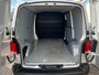 Volkswagen Transporter 2.0 TDI L1H1 30 Comfortline / CRUISE/ PARKEER SENSOREN/ BLUETOOTH/ APP CONNECT/ NAVI/ AIRCO/ DAB