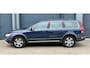 Volvo XC70 2.0 T5 FWD 245pk Nordic+ | UNIEK | Trekhaak | Motorrevisie + Nieuwe Riem ! | Zeer Compleet |