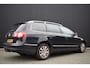 Volkswagen Passat Variant 1.8 TFSI Automaat Highline Leder/Alcantara | Full Map Navi | Xenon | Trekhaak
