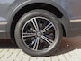 Volkswagen Tiguan 1.5 TSI 150pk DSG Elegance Navigatie Apple Carplay / Android Auto Parkeersensoren Camera Adaptieve Cruise Control Stuur-en stoelverwarming Matrix LED-koplampen Virtual Cockpit Getinte ramen Climate Control ErgoActive stoelen