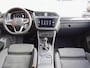 Volkswagen Tiguan 1.5 TSI 150pk DSG Elegance Navigatie Apple Carplay / Android Auto Parkeersensoren Camera Adaptieve Cruise Control Stuur-en stoelverwarming Matrix LED-koplampen Virtual Cockpit Getinte ramen Climate Control ErgoActive stoelen