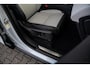 Land Rover Range Rover Velar P400e Hybride AWD R-Dynamic HSE|1 Eig|Org NL NAP|FaceLift|Panoramadak|Meridian|CarPlay|Leder Bi-Color|Arroios Grey|Dealer Onderhouden