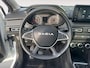 Dacia Sandero 90PK TCe Journey | Camera | Dode Hoek Detectie | Climate Control | Parkeersensoren | Apple CarPlay/Android Auto | Cruise Control | Full LED | 12 Maanden BOVAG Garantie