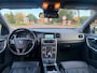 Volvo V60 2.0 D4 Kinetic AIRCO CRUISE NAVI PDC TREKHAAK