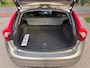 Volvo V60 2.0 D4 Kinetic AIRCO CRUISE NAVI PDC TREKHAAK