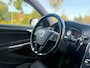Volvo V60 2.0 D4 Kinetic AIRCO CRUISE NAVI PDC TREKHAAK
