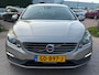 Volvo V60 2.0 D4 Kinetic AIRCO CRUISE NAVI PDC TREKHAAK