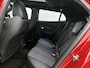 Peugeot 2008 1.2 130pk GT-Line Automaat | Trekhaak | Navigatie | Adaptieve Cruise Control | Camera | Dodehoekdetectie | Climate Control | LED | 17"LMV |