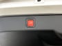 Fiat 600 600e 156pk La Prima 54 kWh Automaat | 3 Fase | Elektrische Achterklep | Elektrische Bestuurdersstoel met Massage | Navigatie | Climate Control | Adaptieve Cruise Control | 18" LMV | Achteruitrijcamera | LED | Stoelverwarming | Keyless Entry/Start | Dodehoekdetectie | Apple Carplay/Android Auto |