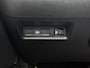 Fiat 600 600e 156pk La Prima 54 kWh Automaat | 3 Fase | Elektrische Achterklep | Elektrische Bestuurdersstoel met Massage | Navigatie | Climate Control | Adaptieve Cruise Control | 18" LMV | Achteruitrijcamera | LED | Stoelverwarming | Keyless Entry/Start | Dodehoekdetectie | Apple Carplay/Android Auto |