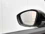 Fiat 600 600e 156pk La Prima 54 kWh Automaat | 3 Fase | Elektrische Achterklep | Elektrische Bestuurdersstoel met Massage | Navigatie | Climate Control | Adaptieve Cruise Control | 18" LMV | Achteruitrijcamera | LED | Stoelverwarming | Keyless Entry/Start | Dodehoekdetectie | Apple Carplay/Android Auto |
