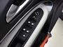Fiat 600 600e 156pk La Prima 54 kWh Automaat | 3 Fase | Elektrische Achterklep | Elektrische Bestuurdersstoel met Massage | Navigatie | Climate Control | Adaptieve Cruise Control | 18" LMV | Achteruitrijcamera | LED | Stoelverwarming | Keyless Entry/Start | Dodehoekdetectie | Apple Carplay/Android Auto |
