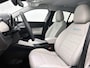 Fiat 600 600e 156pk La Prima 54 kWh Automaat | 3 Fase | Elektrische Achterklep | Elektrische Bestuurdersstoel met Massage | Navigatie | Climate Control | Adaptieve Cruise Control | 18" LMV | Achteruitrijcamera | LED | Stoelverwarming | Keyless Entry/Start | Dodehoekdetectie | Apple Carplay/Android Auto |