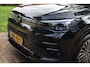 Volkswagen Tiguan 1.5 eTSI R Edition DSG. | R-Line | Massage Stoelen | Panorama | IQ Light | Dodehoekbewaking | Elek. Klep | NAP