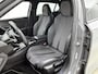 Peugeot 2008 1.2 130pk GT Automaat | Trekhaak | Navigatie | Camera Voor + Achter | Climate Control | Adaptieve Cruise Control | 17"LMV | Dodehoekdetectie | 17"LMV |