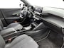 Peugeot 2008 1.2 130pk GT Automaat | Trekhaak | Navigatie | Camera Voor + Achter | Climate Control | Adaptieve Cruise Control | 17"LMV | Dodehoekdetectie | 17"LMV |