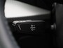Audi Q2 35 TFSI S edition 150 PK | S-line | Navigatie | Panoramadak | Camera | Parkeersensoren | Stoelverwarming | Elektrische Achterklep | Lichtmetalen velgen |