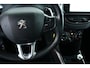 Peugeot 2008 1.2 PureTech Access / Navi / Cruisecontrol / Automaat / Panorama